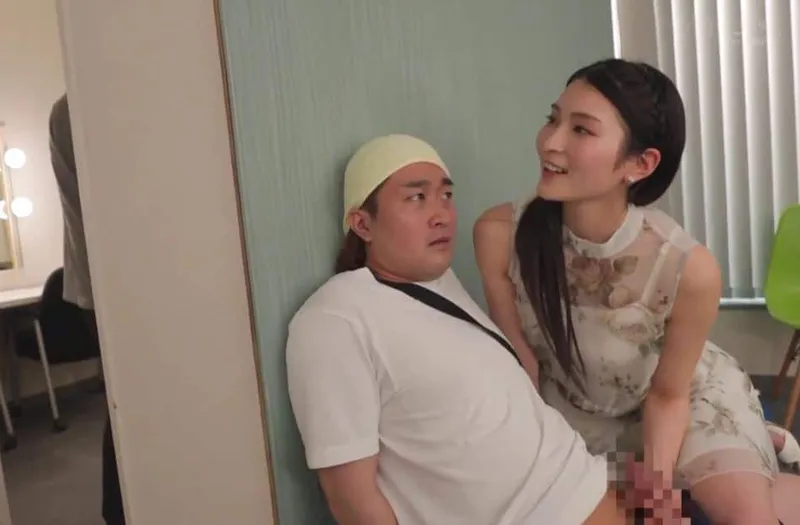 Cám dỗ nện ở nơi công cộng của suzu honjou, ai có thể từ chối ?